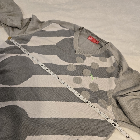 Puma Women's Knit V Neck Pullover Golf Sweater Size Large - Picture 14 of 16
